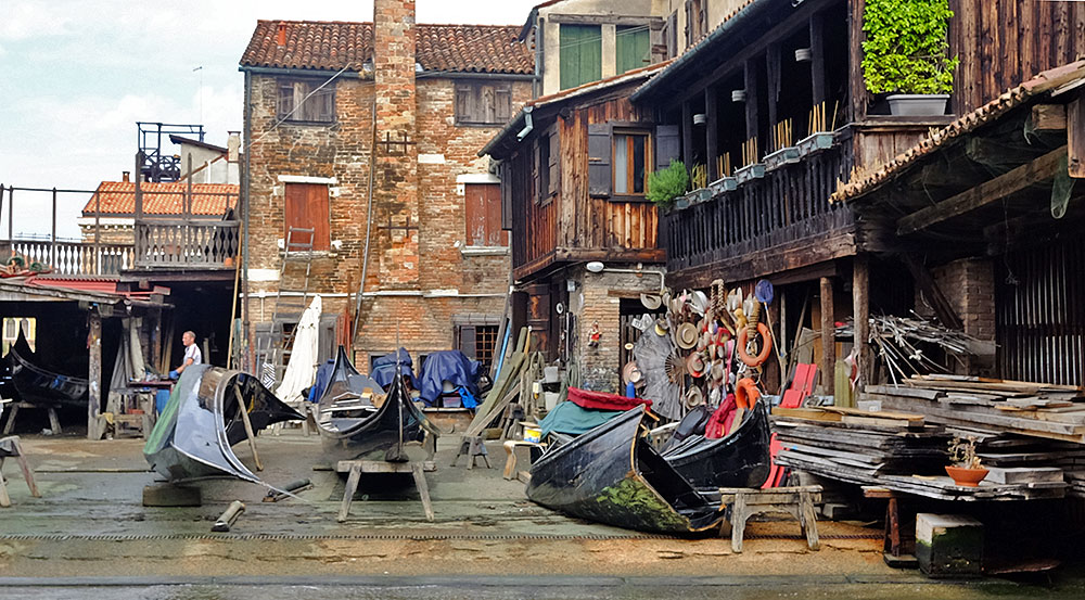 gondola repair yard